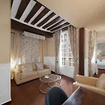 De La Bretonnerie Paris