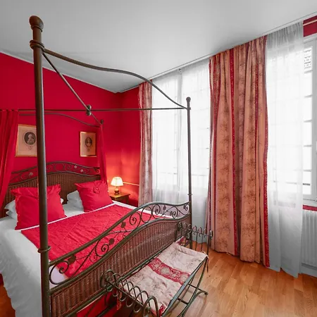 De La Bretonnerie 3*