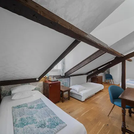 Hotel De La Bretonnerie