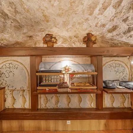 De La Bretonnerie 3*