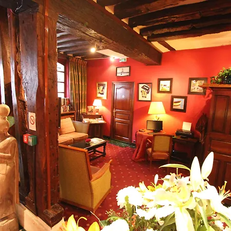 מלון De La Bretonnerie פריז