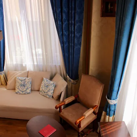 De La Bretonnerie Hotel Paris