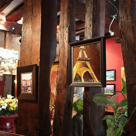 Hotel De La Bretonnerie Paris