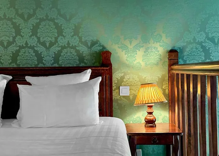 De La Bretonnerie 3*