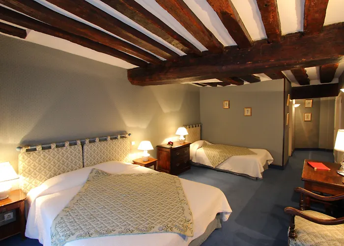 De La Bretonnerie 3*