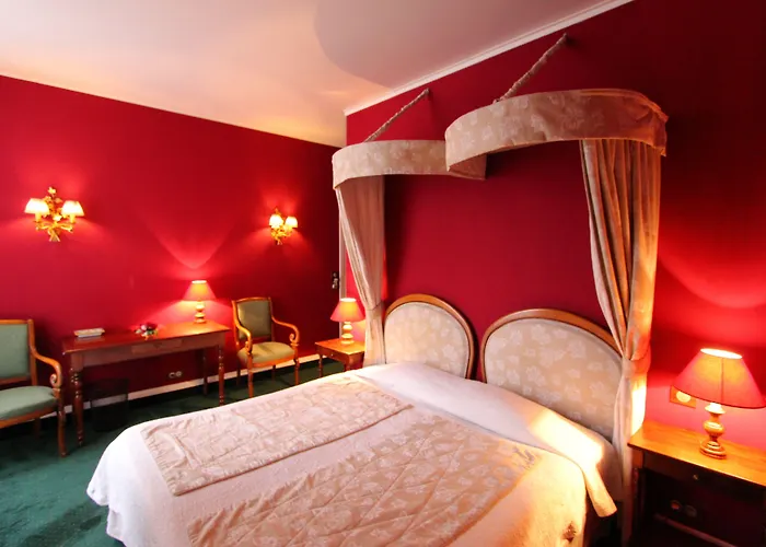 Hotel De La Bretonnerie Parijs